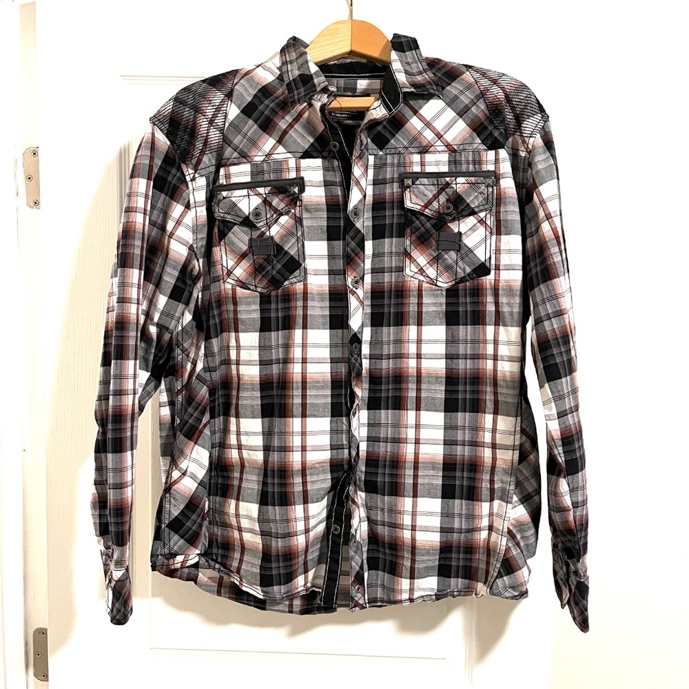 Buckle Men's Red and Black Relaxed Fit Shirt - XL
